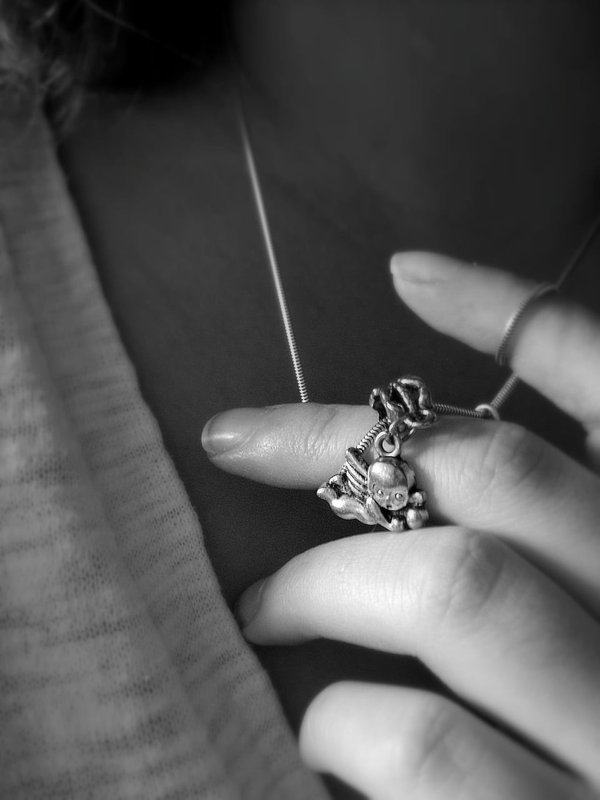 Collier couple : amour, symbolisme et élégance